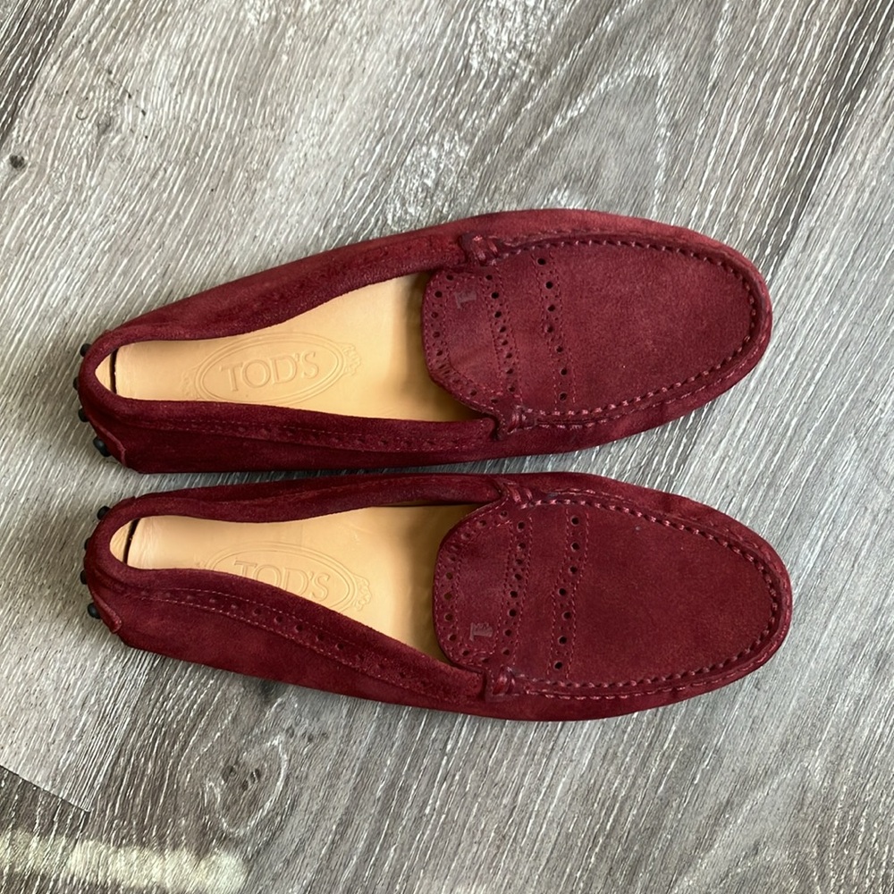 Tod’s driving shoe suede loafers - Picture 16 of 17